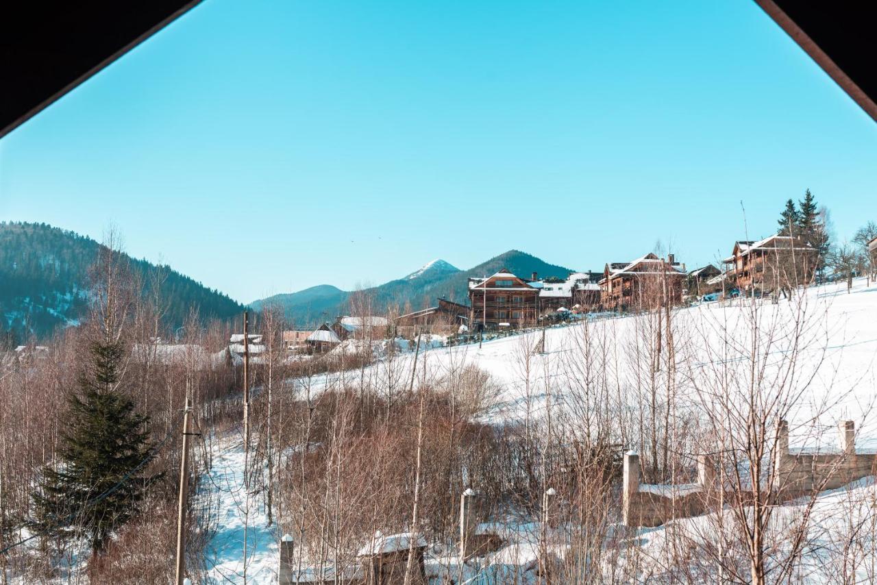Residence Nesh Татарив Екстериор снимка