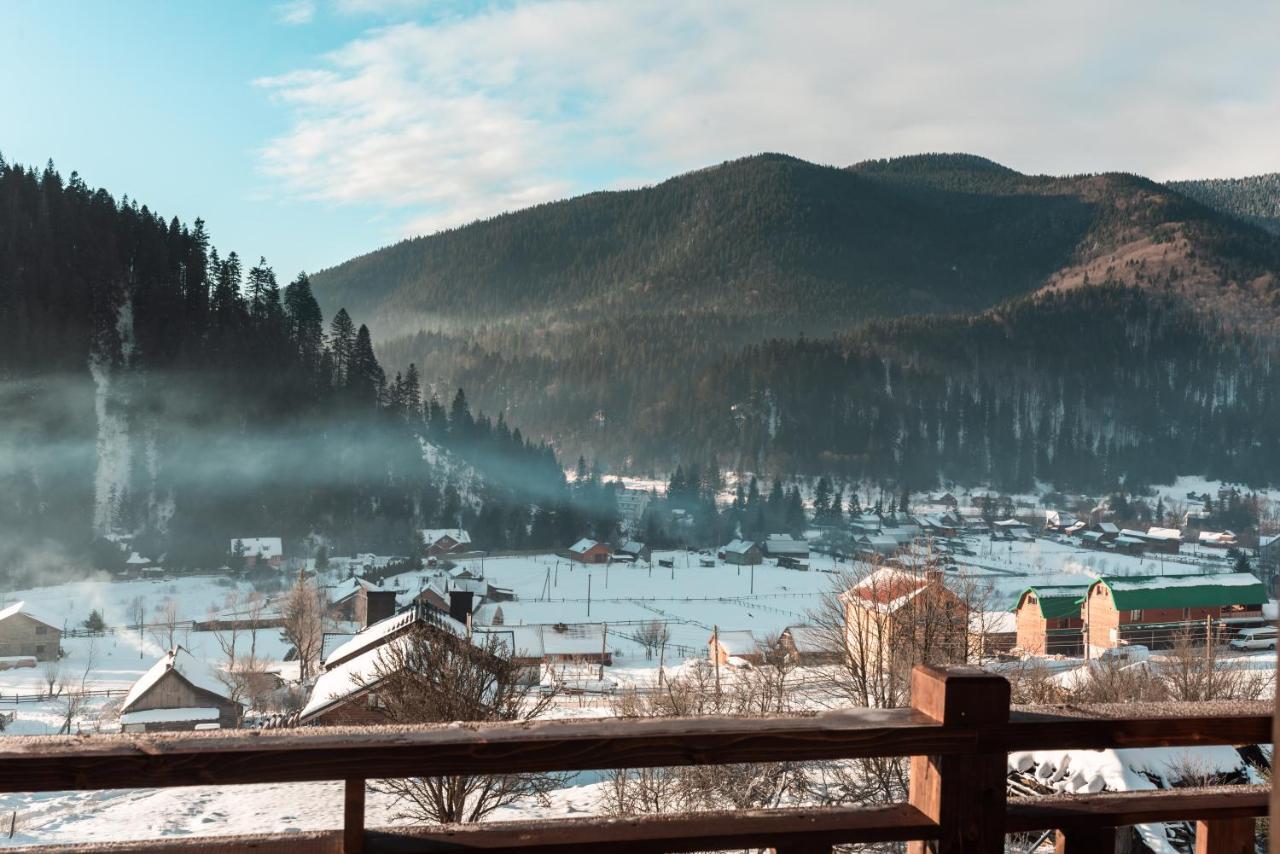 Residence Nesh Татарив Екстериор снимка
